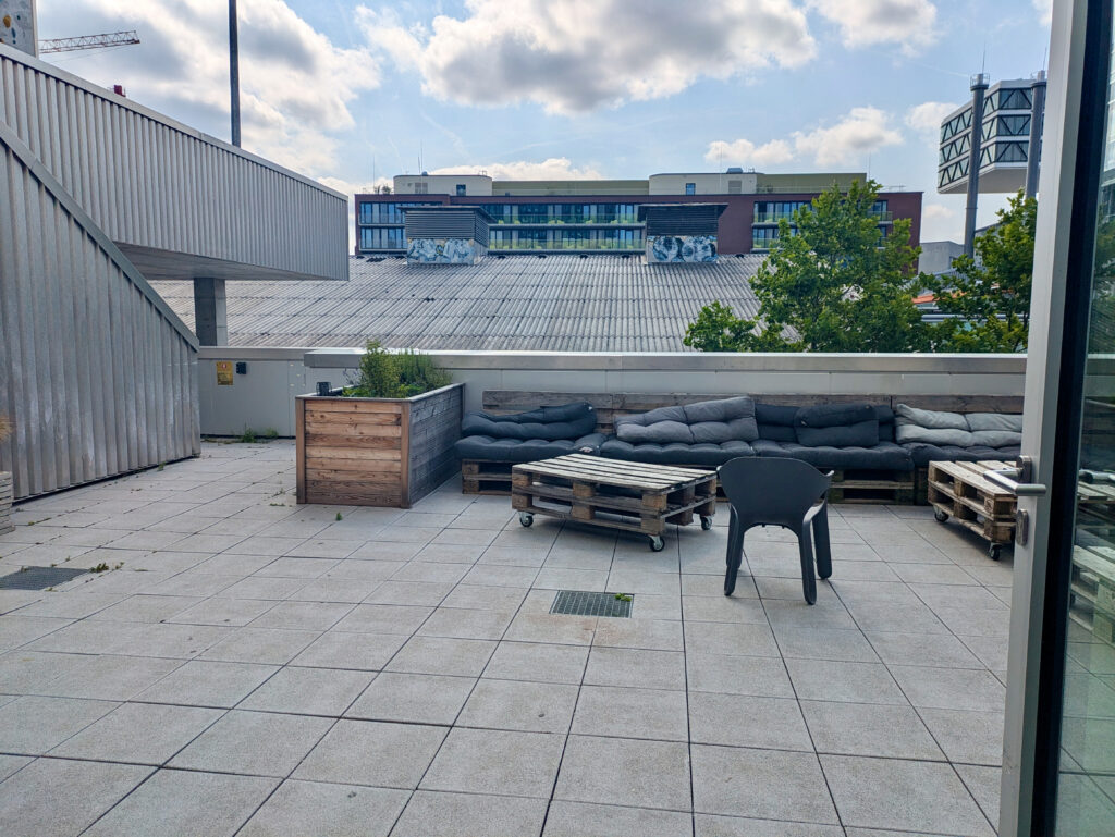 Cosy balcony seated area